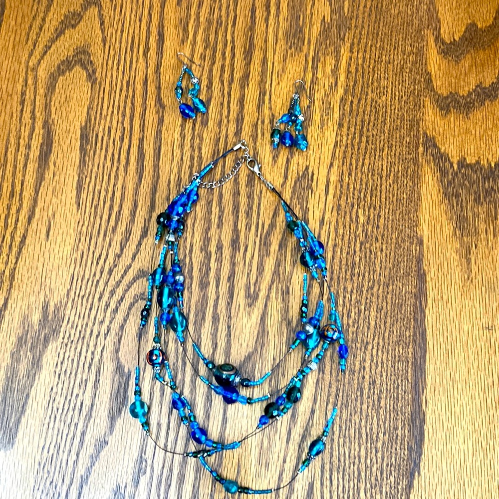 Necklace & Earring Set 💚 💙